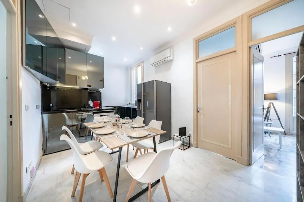 Monte Carlo Monaco Border, Hypercenter, Familly Friendly Apartment Beausoleil