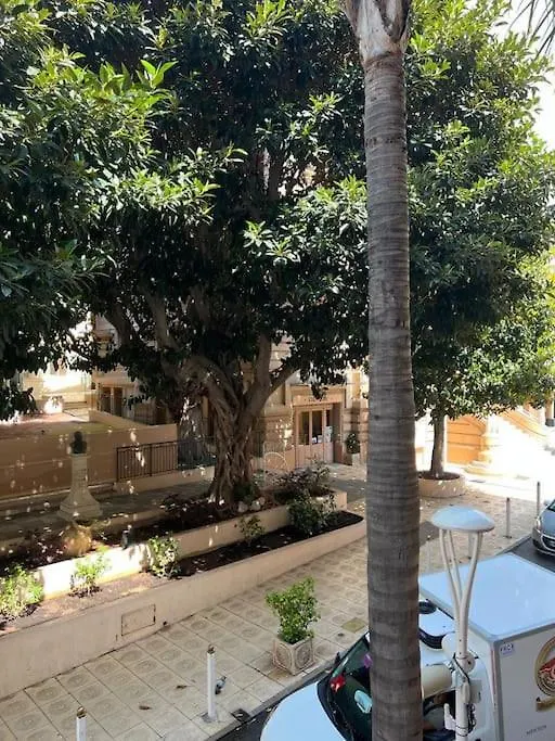 Monte Carlo Monaco Border, Hypercenter, Familly Friendly Apartment Beausoleil
